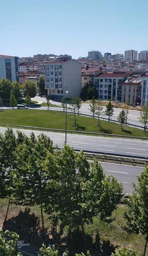 شقة مفروشة في Furnished In * Istambul
